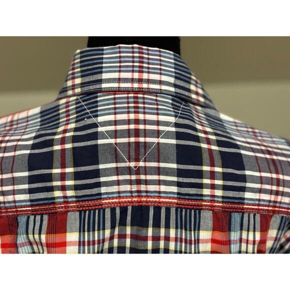 Tommy Hilfiger Plaid Western Nautical Long Sleeve Women’s Sz L Shirt Preppy Chic - Picture 4 of 7